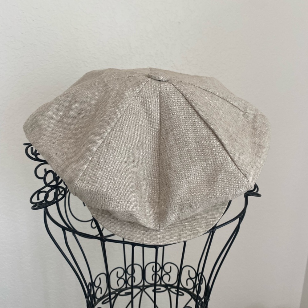 NWT Linen Newsboy Cap in Light Beige